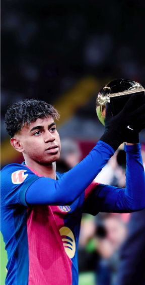 前锋终结进球荒，庆祝动作感动球迷