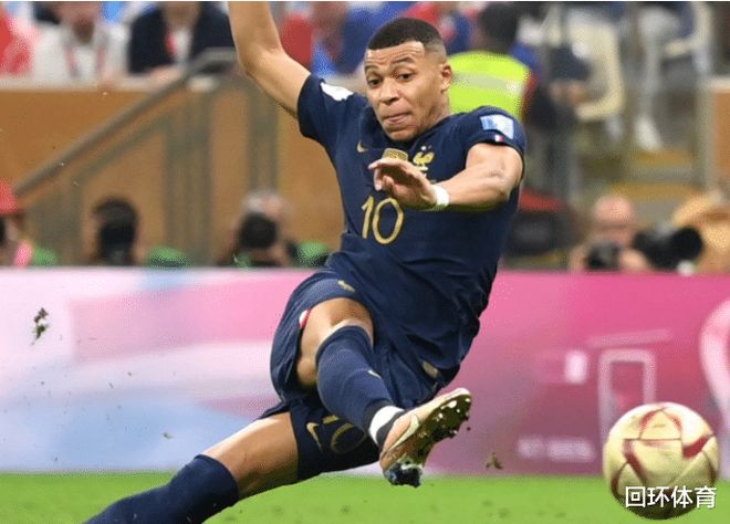 罗马诺：伊镇与那不勒斯就租借卡尤斯特达成协议，等球员点头