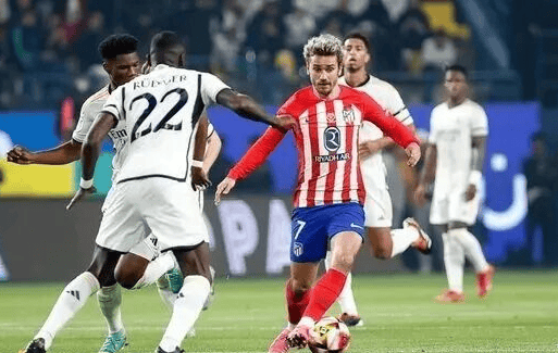 川超分区赛最佳阵出炉：南充门将成为票王，网红向男入选二阵